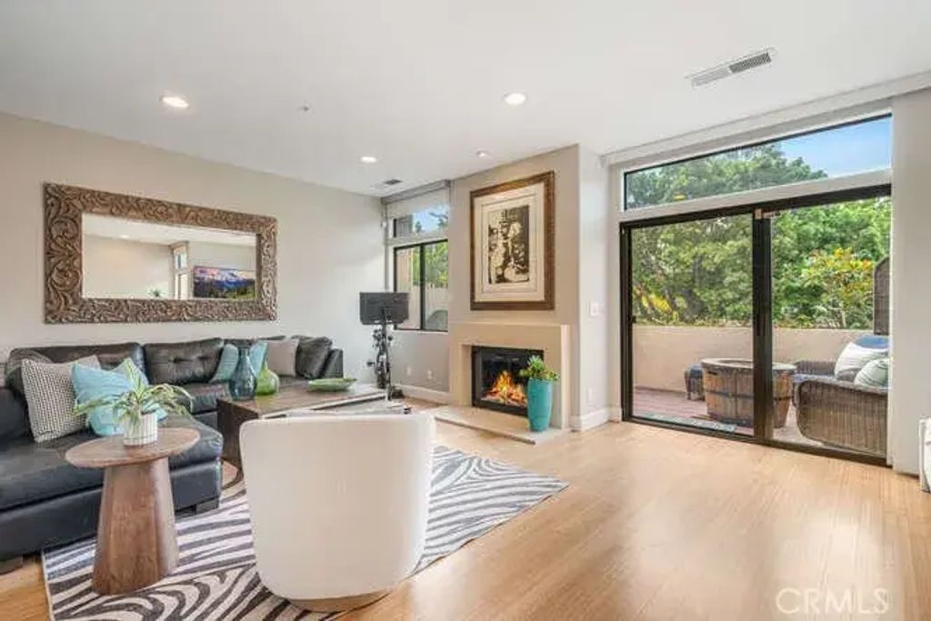 6309 Hannum, Culver City