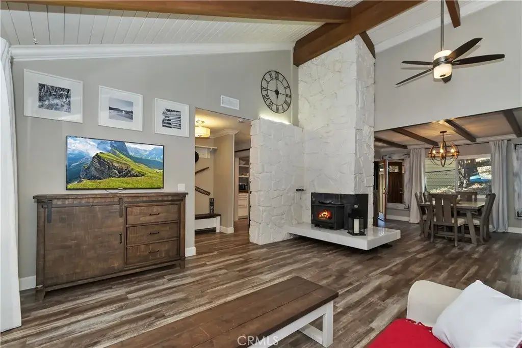 24150 Zell Court, Crestline