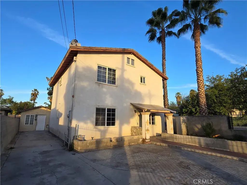 2821 6th, Riverside