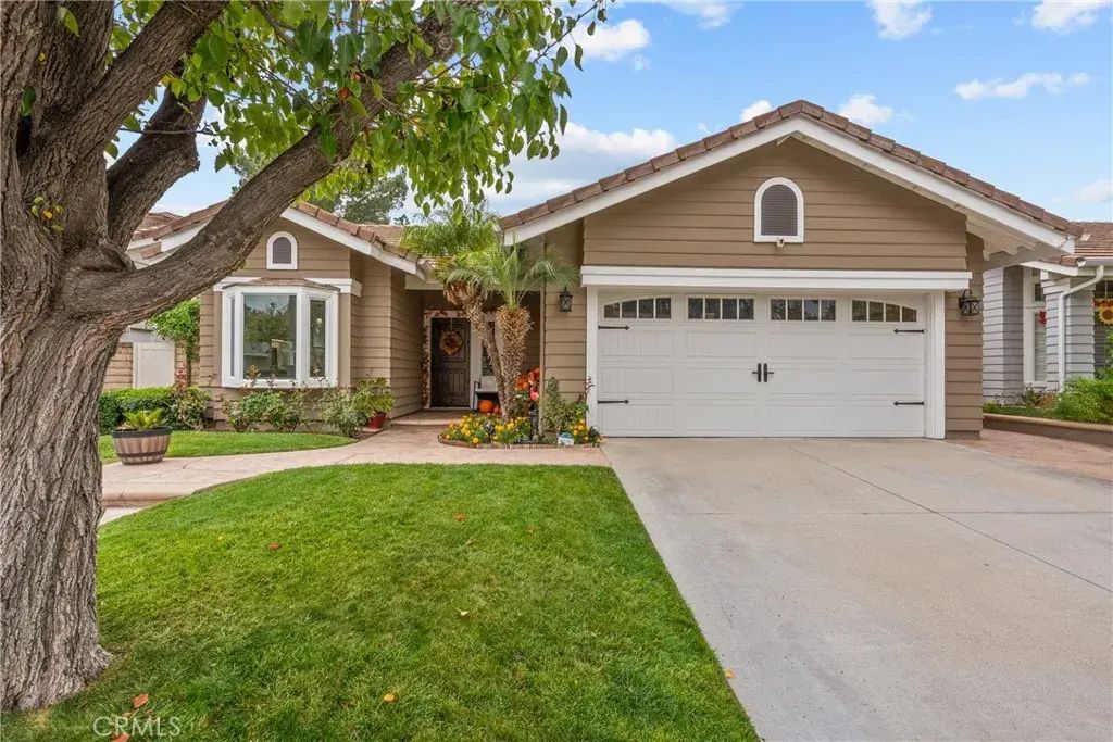 27251 Blakely Place, Valencia