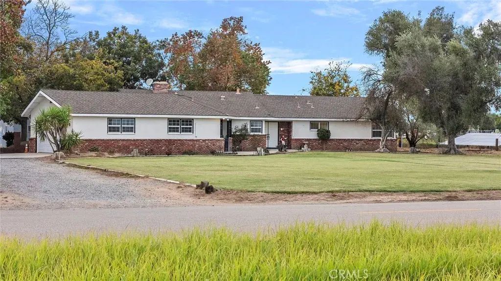 2511 N Del Rey Avenue, Sanger
