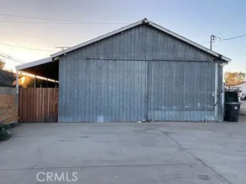 1339 E Wesley, Long Beach