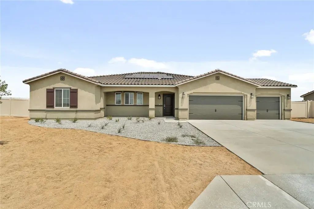 14892 White Sage, Apple Valley