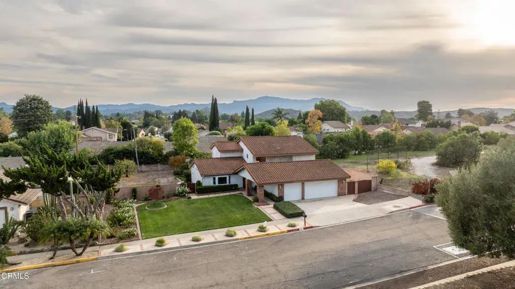 202 Faculty Street, Thousand Oaks