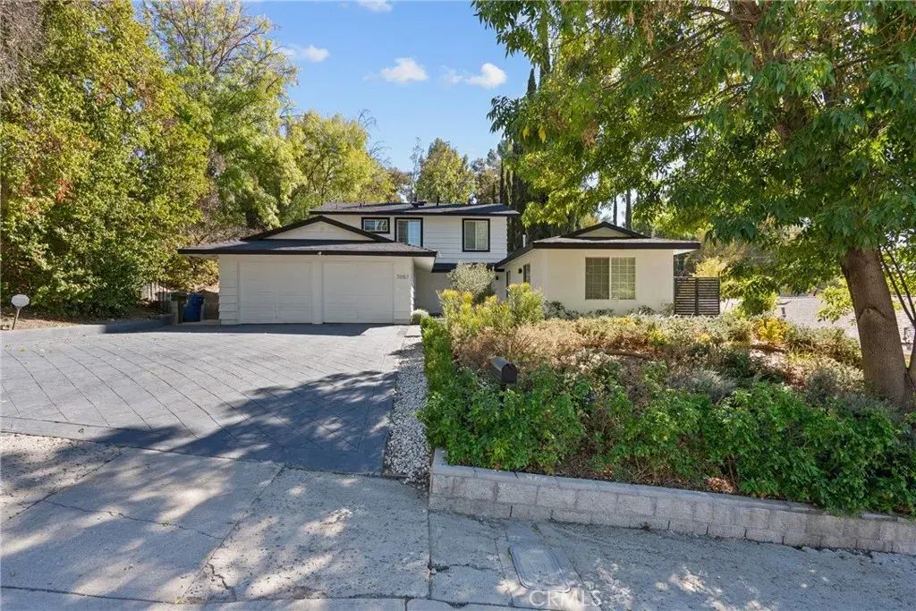 7057 Middlesbury Ridge, West Hills