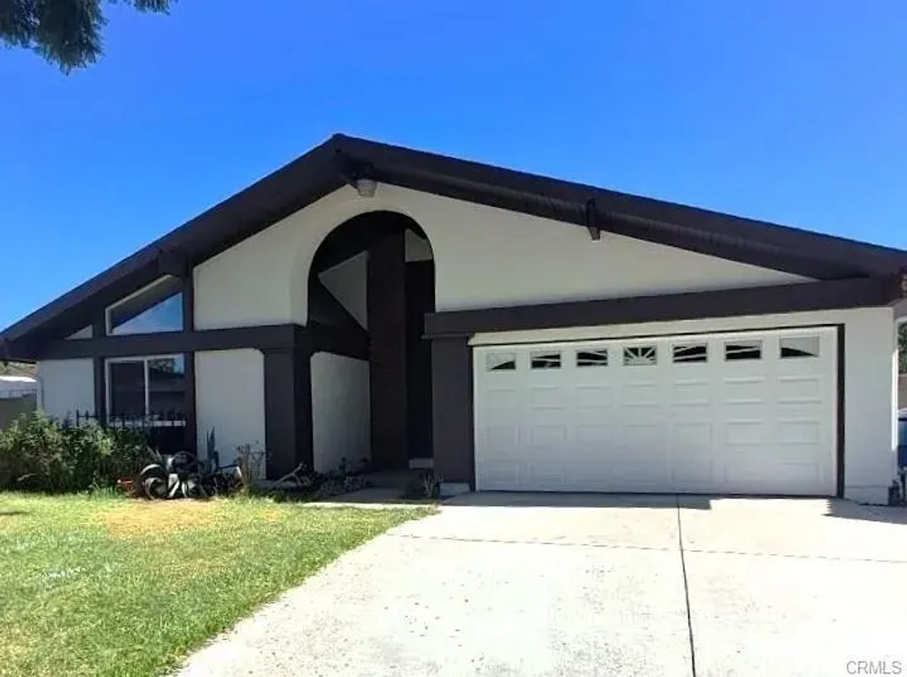 18534 Laurelbrook Circle, Cerritos