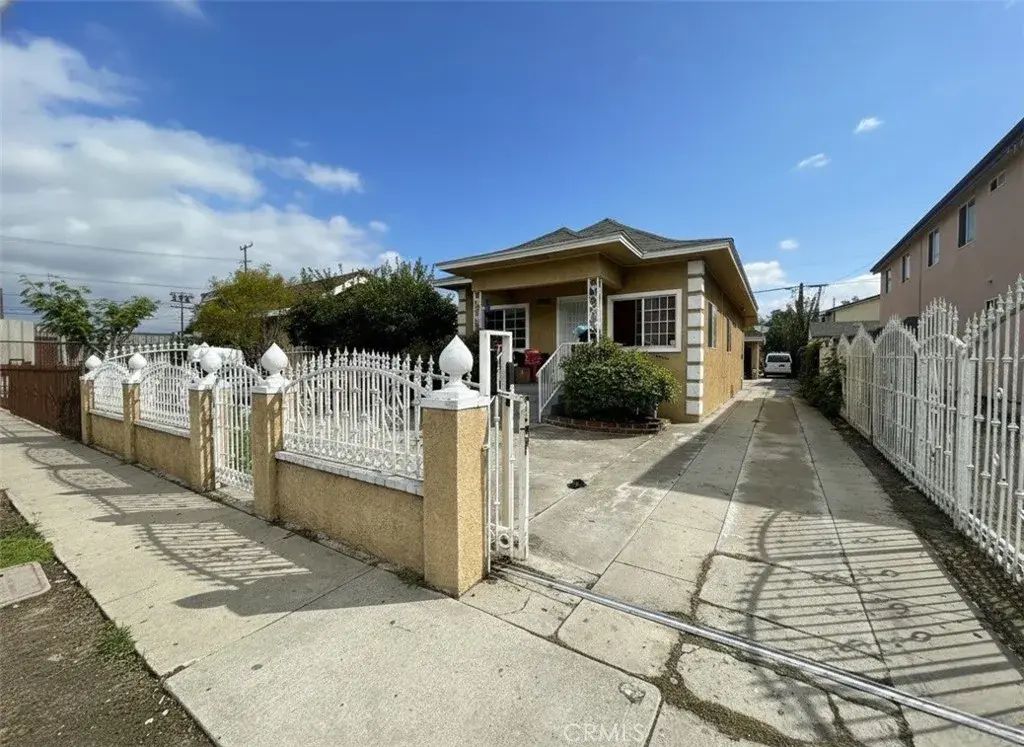 119 E 57th, Los Angeles