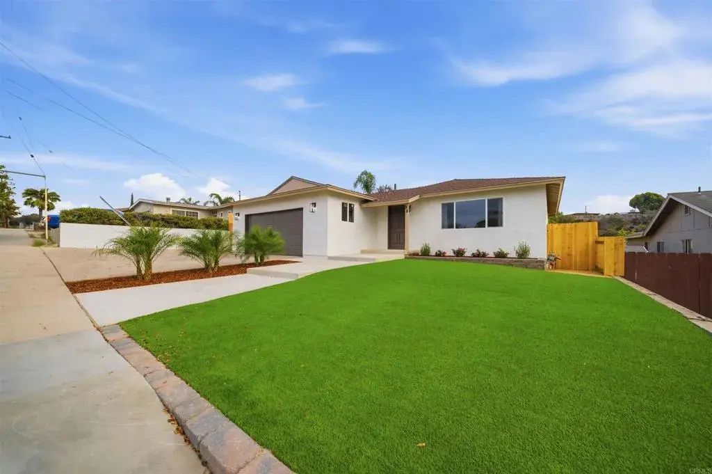 98 E Naples Street, Chula Vista