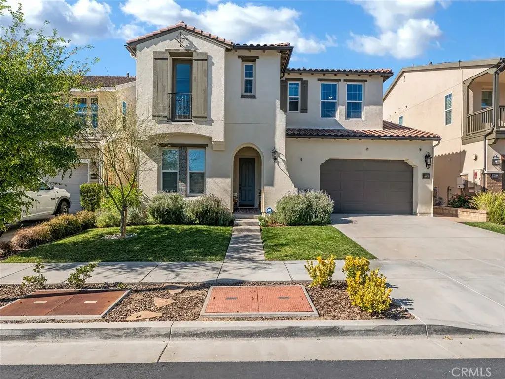 27741 Claremore, Santa Clarita