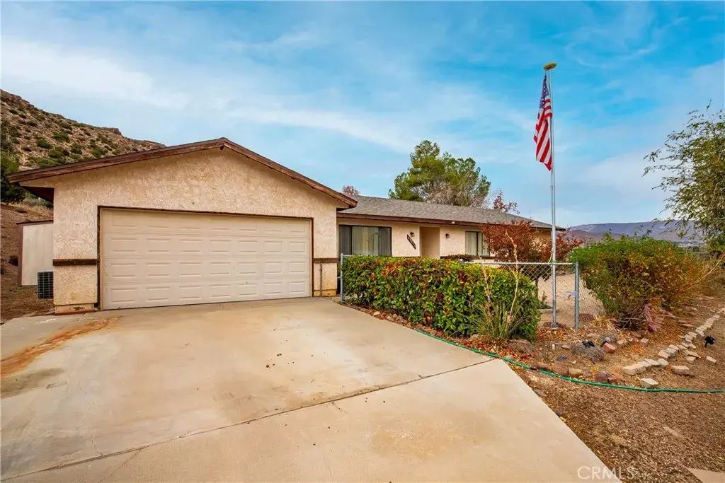 31741 Lake Meadow, Acton