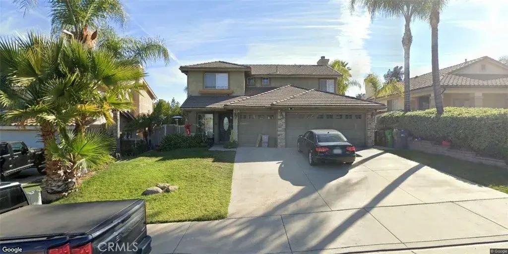 27410 Barcelona, Corona