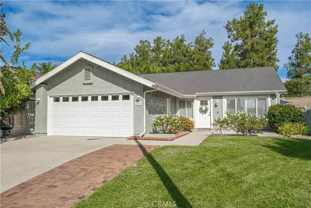 27872 Cherry Creek, Valencia