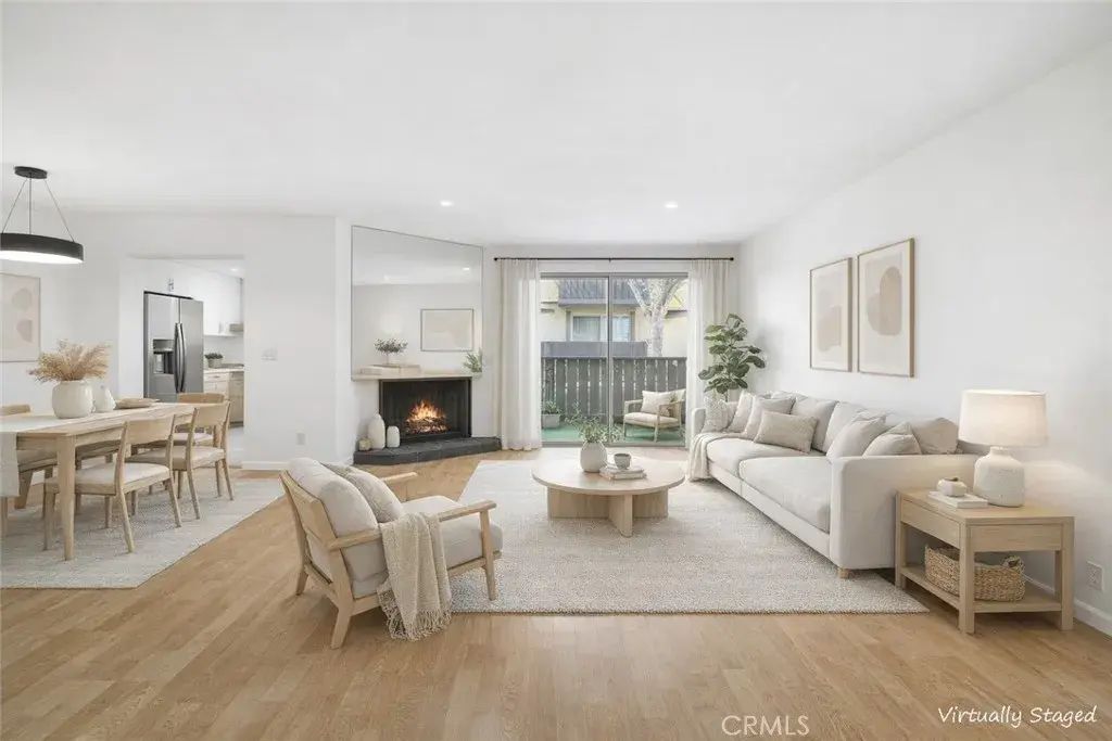 15070 Victory Boulevard 103, Van Nuys