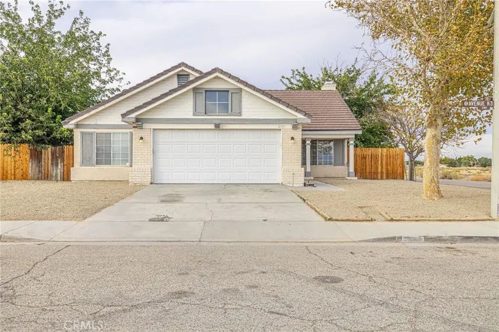 2151 E Avenue K3, Lancaster