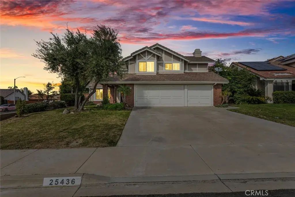 25436 Day Lily, Murrieta