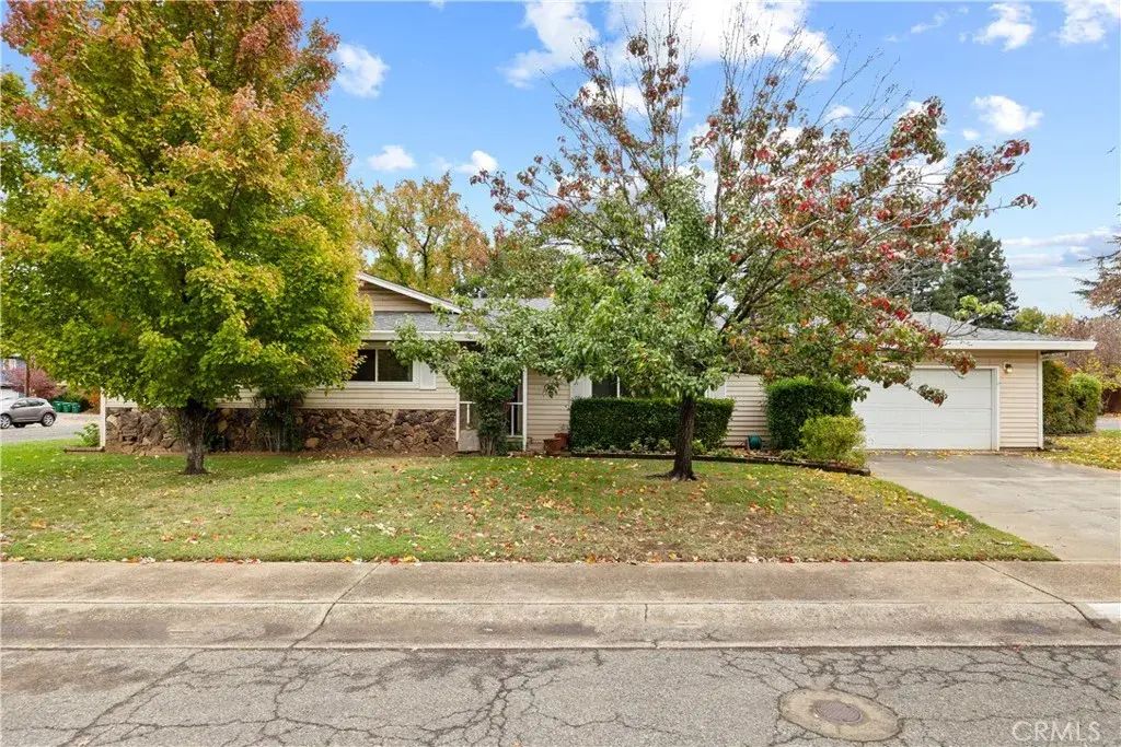 1 Cottage Circle, Chico