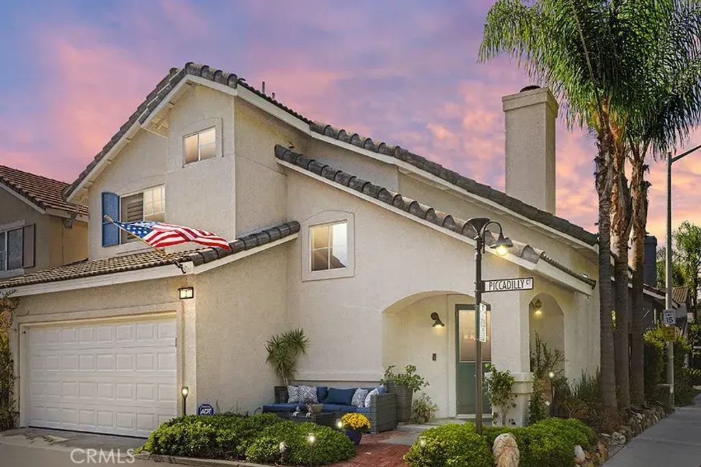 2 Piccadilly Court, Aliso Viejo