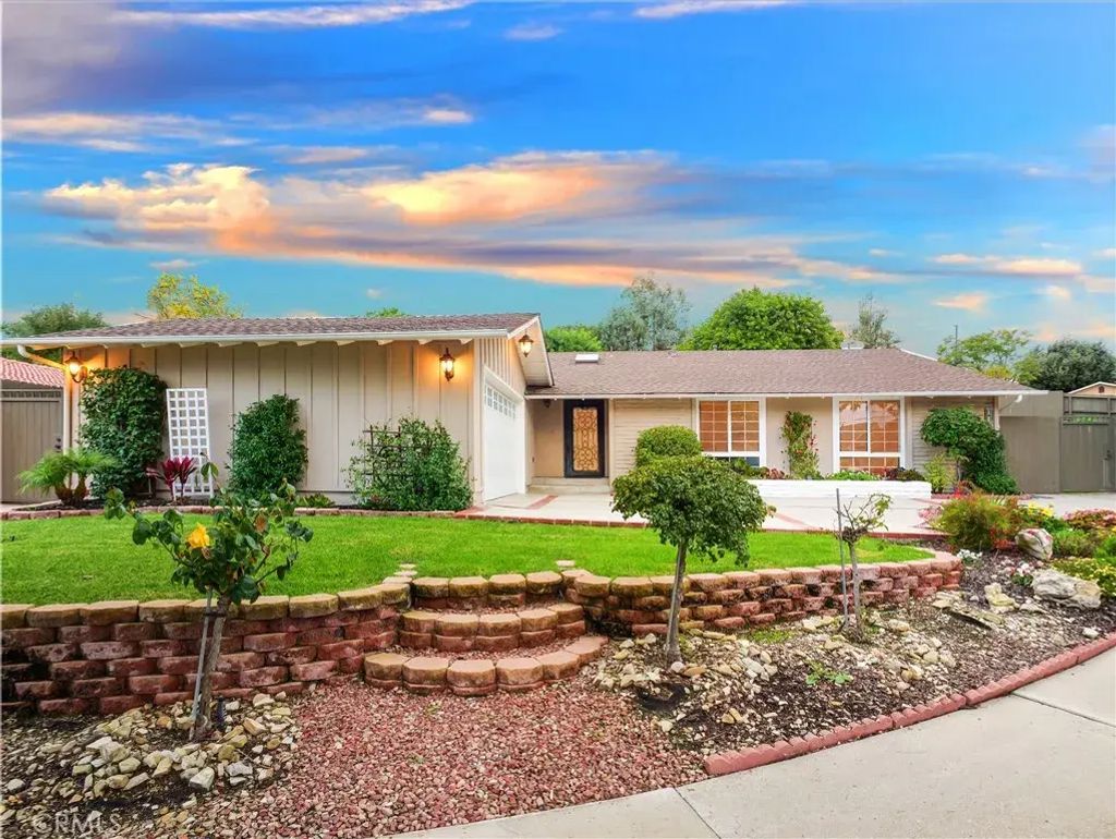 32 Silver Spring, Rolling Hills Estates