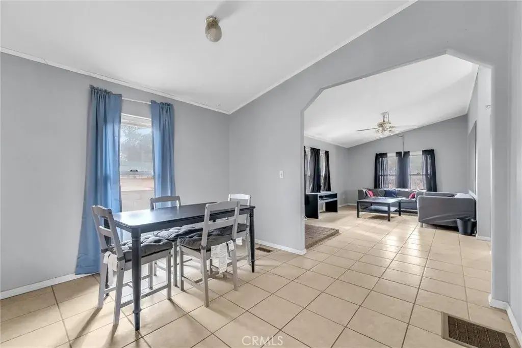 5827 Cambria, Phelan