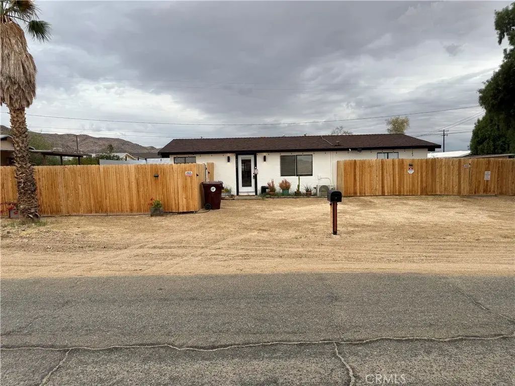 6922 Datura, 29 Palms