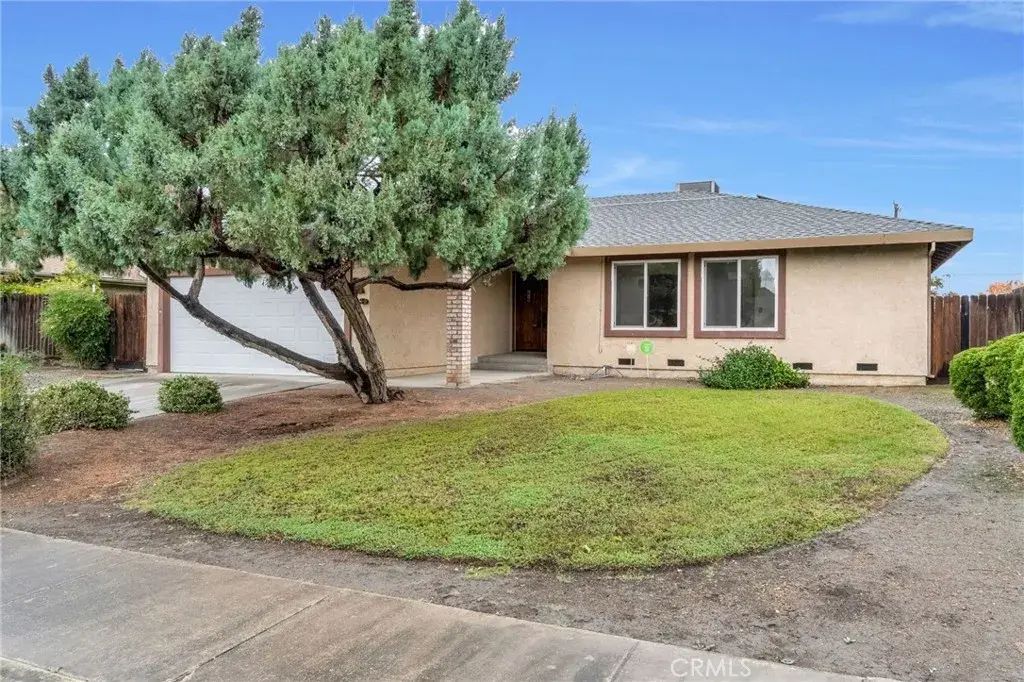 849 Golden Gate Avenue, Dos Palos