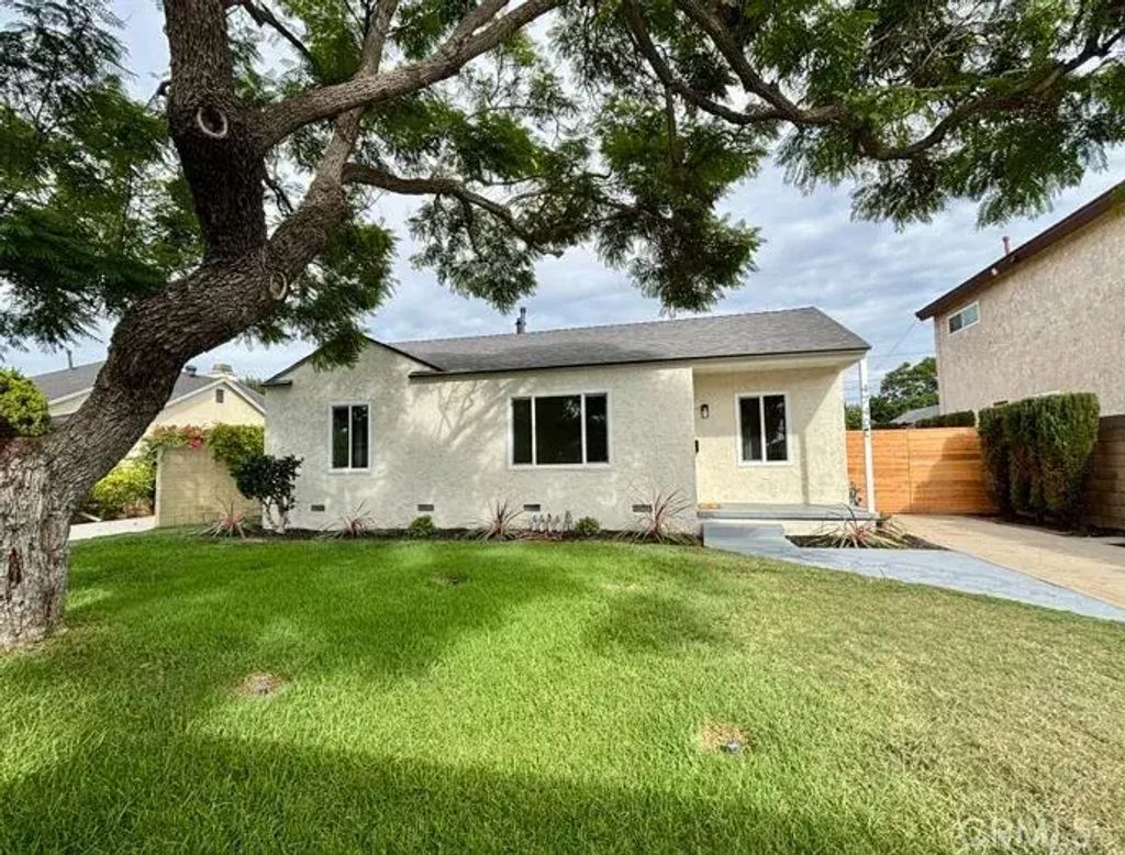 4740 Pepperwood, Long Beach