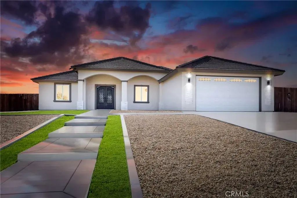 21724 Darrow, California City