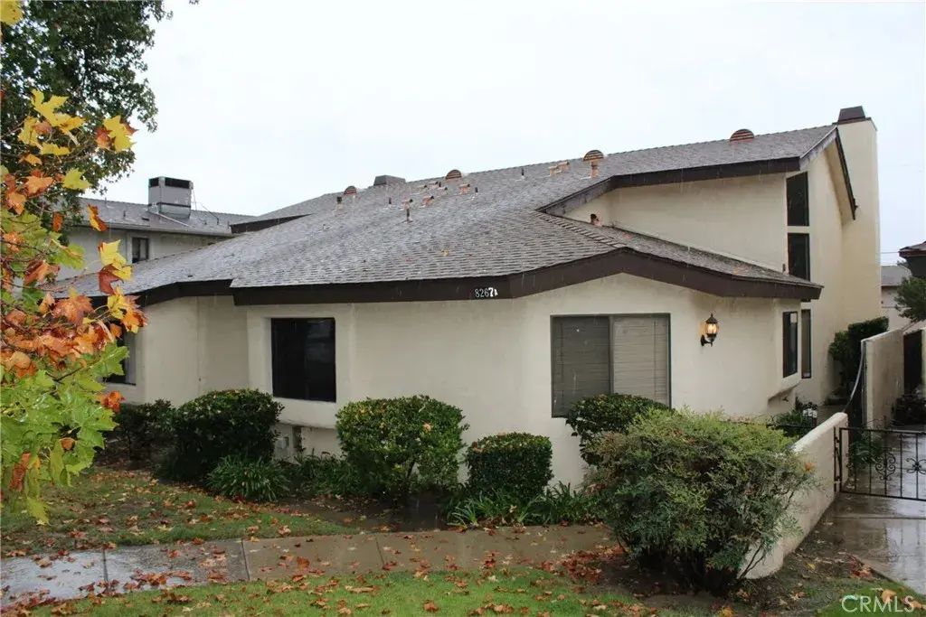 8267 San Bernardino, Rancho Cucamonga