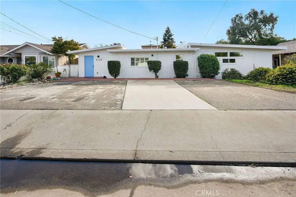 132 E Swift St, Orland