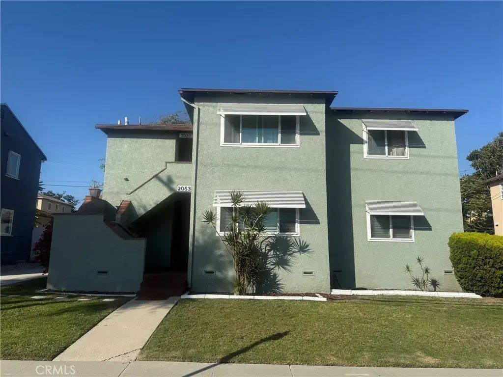 2053 W 104th, Los Angeles