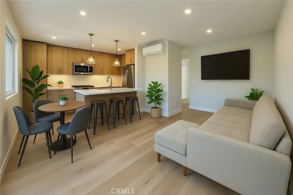 1034 Grant St #1r, Santa Monica
