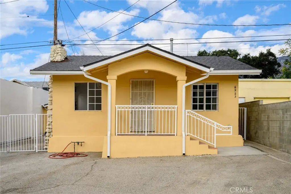 6923 Foothill, Tujunga