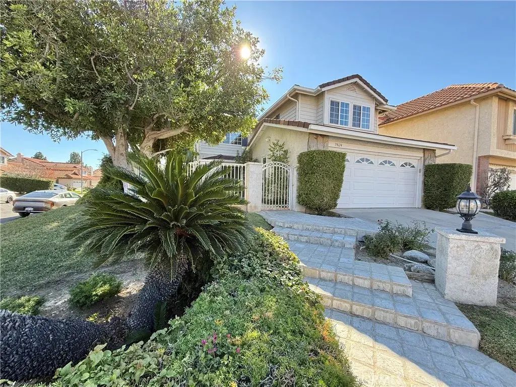 19624 Crystal Hills, Porter Ranch