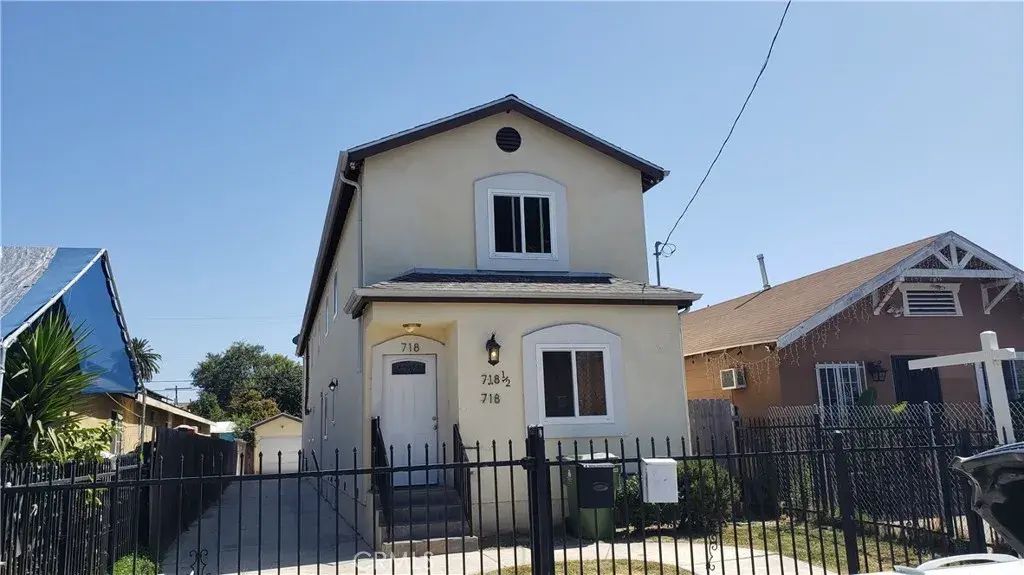 718 E 40th Place, Los Angeles