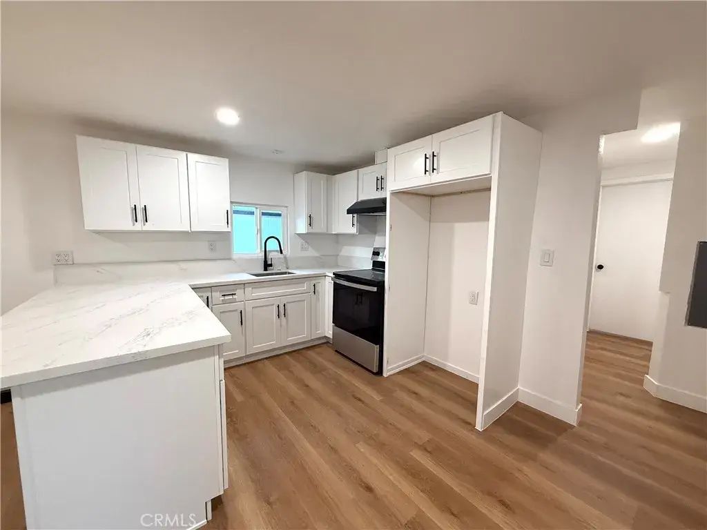 14786 Laurel, Riverside