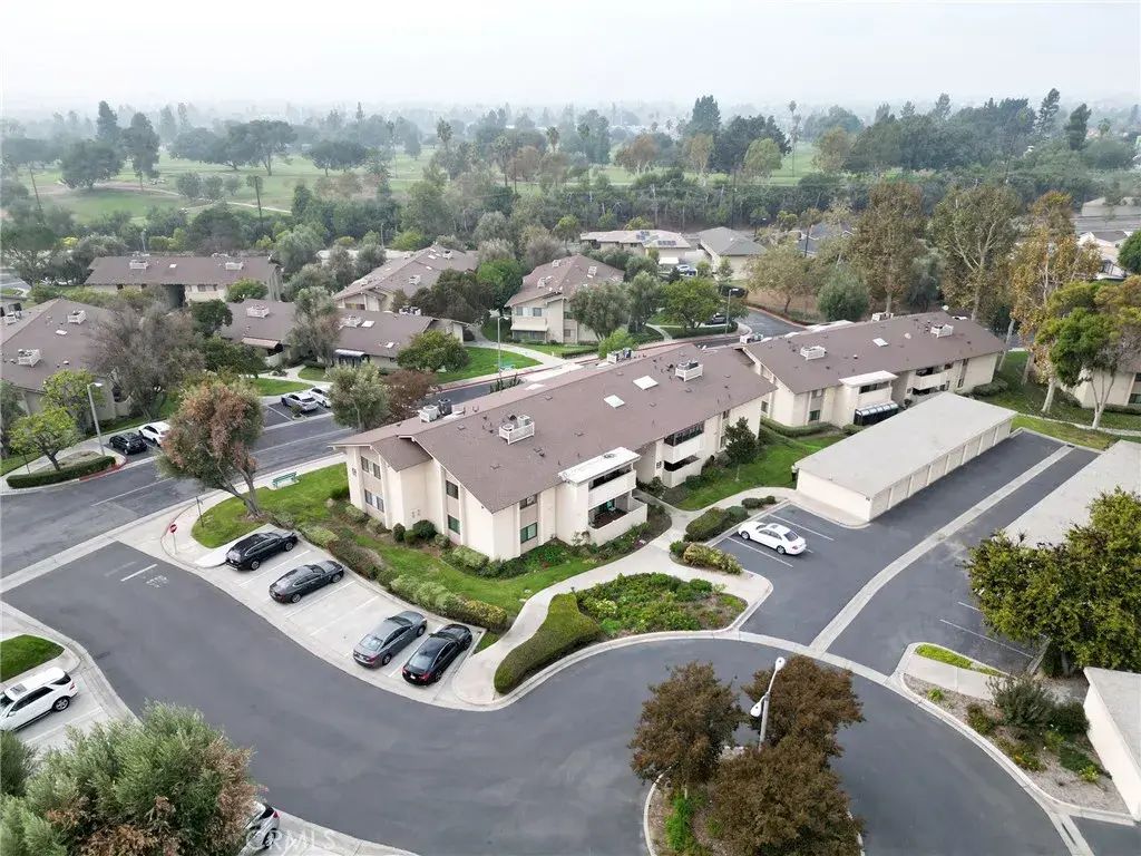 13526 La Jolla, La Mirada