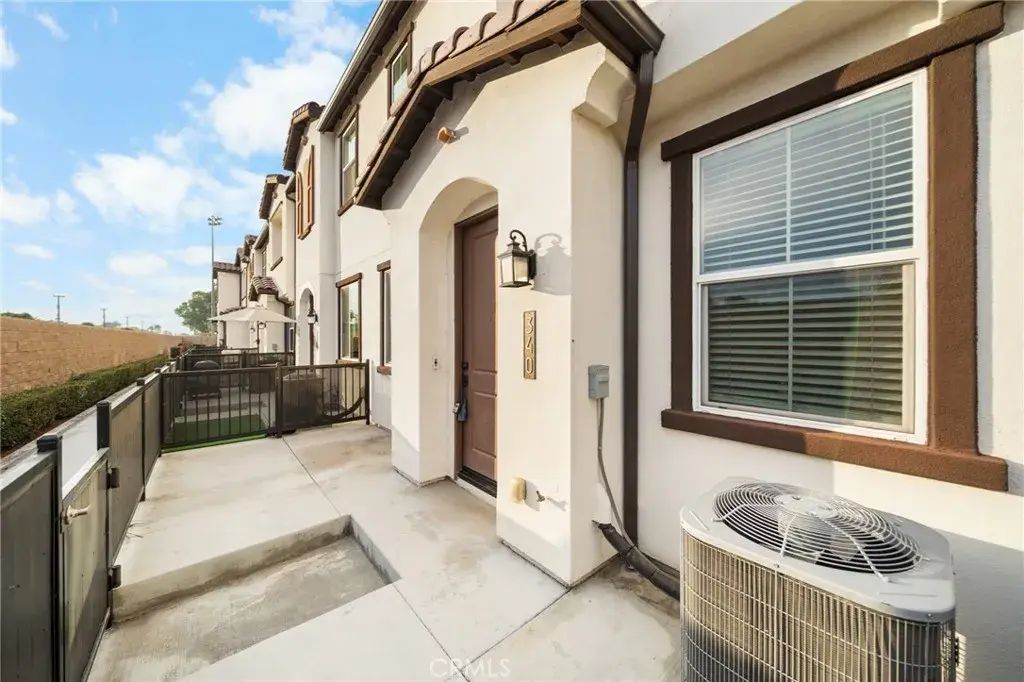 340 Via Amor Place, Fullerton