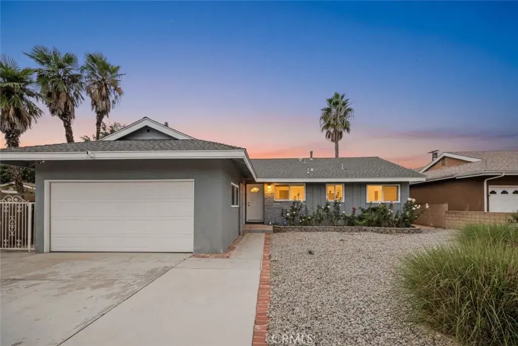 10515 Valjean Avenue, Granada Hills