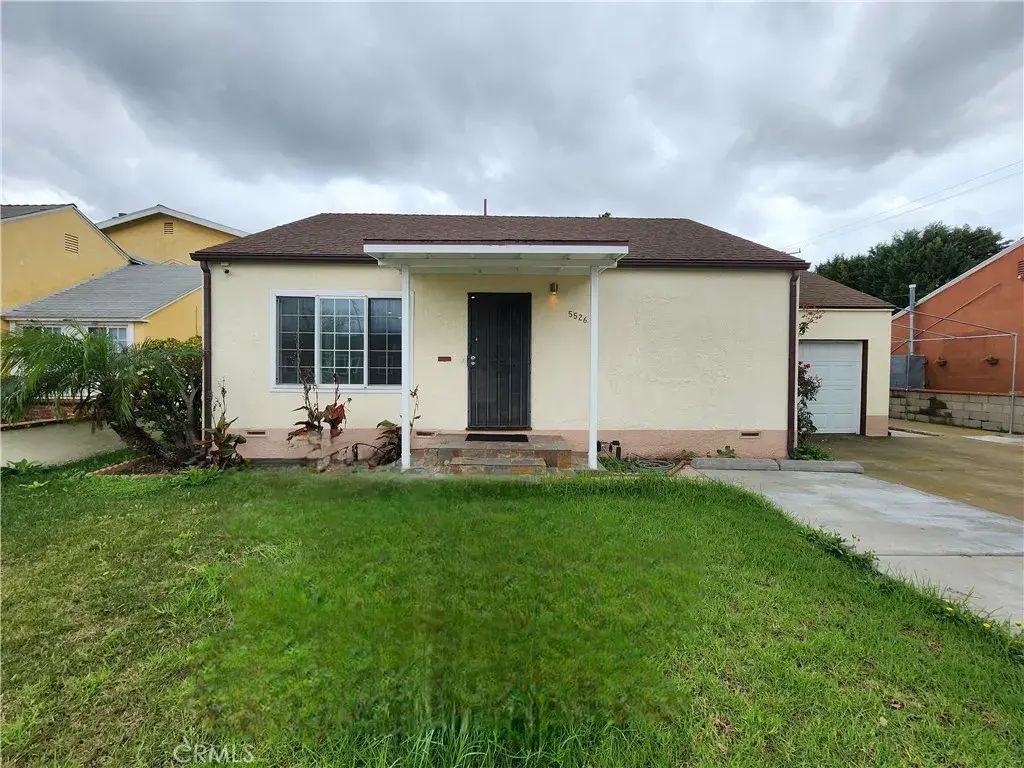 5526 W 118th Place, Inglewood