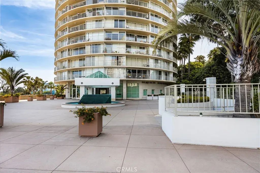 700 E Ocean 2406, Long Beach