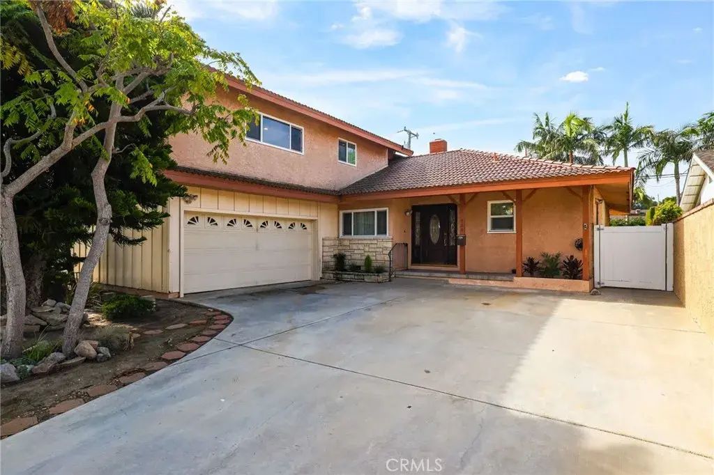 451 Margo, Long Beach