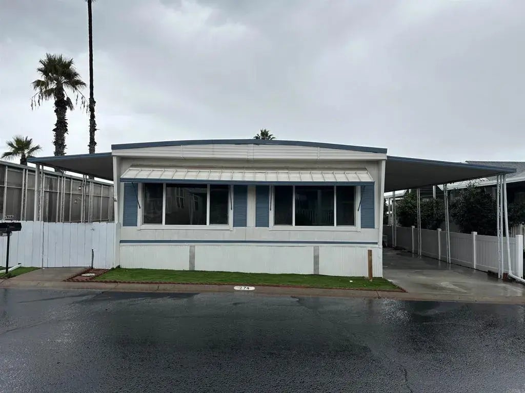 8301 Mission Gorge Rd 274, Santee