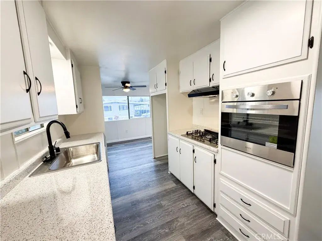 104 Sir Tristram 104, Riverside