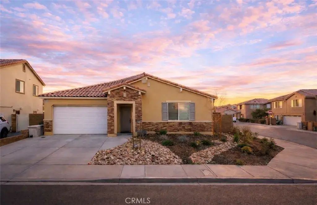 12942 Carlsbad, Hesperia