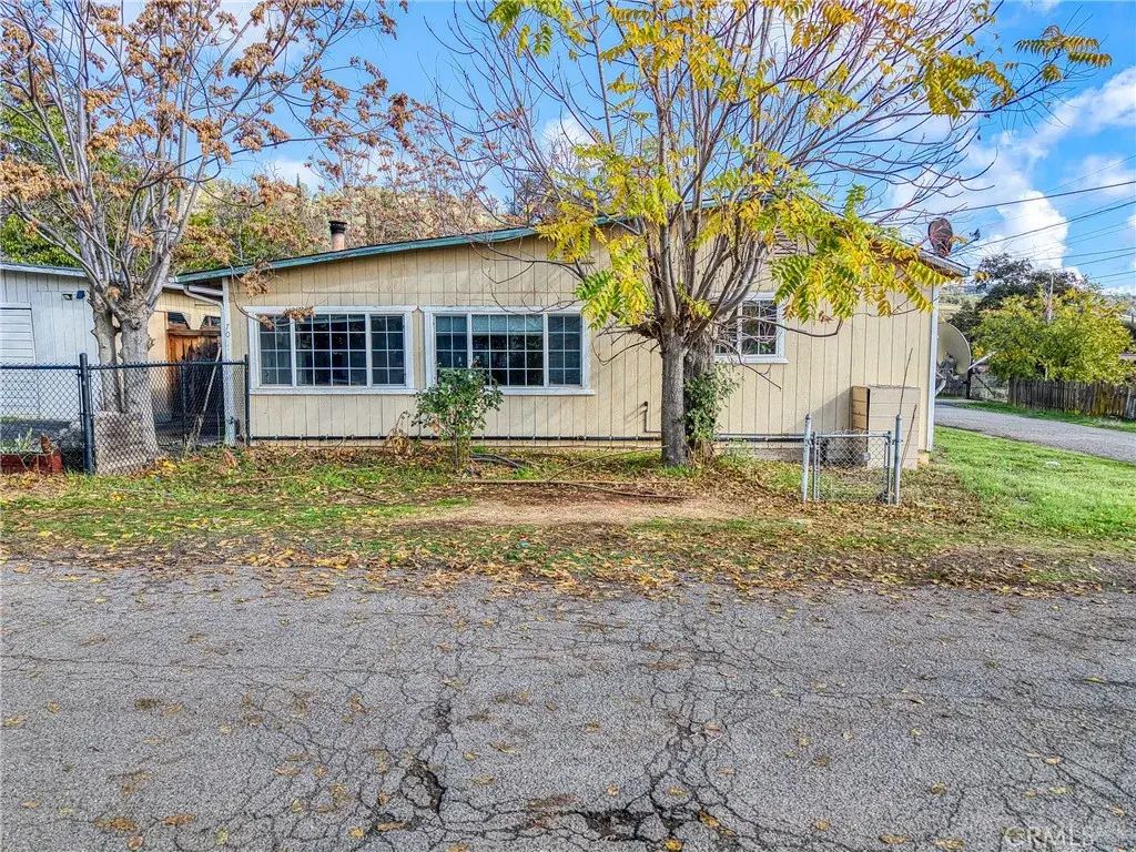 70 Shaul Street, Clearlake Oaks