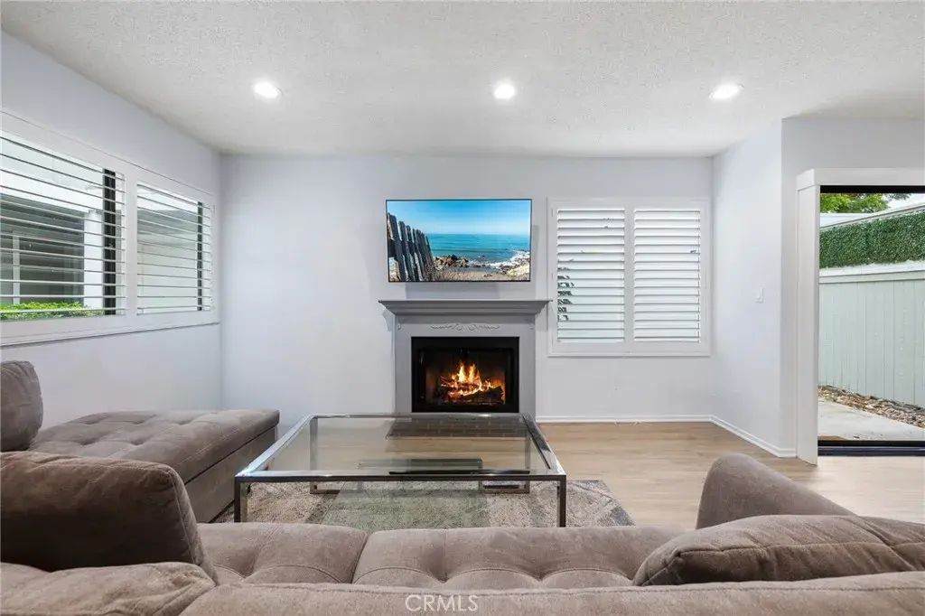 27114 Hidaway Avenue 3, Canyon Country