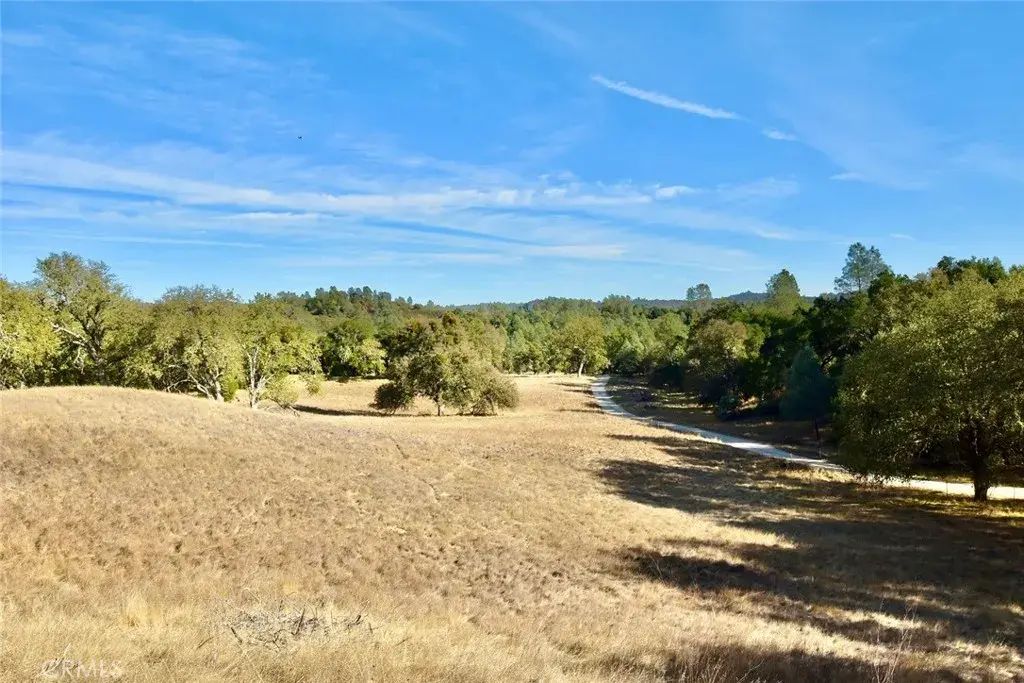 47811 Sapaque Valley, Bradley