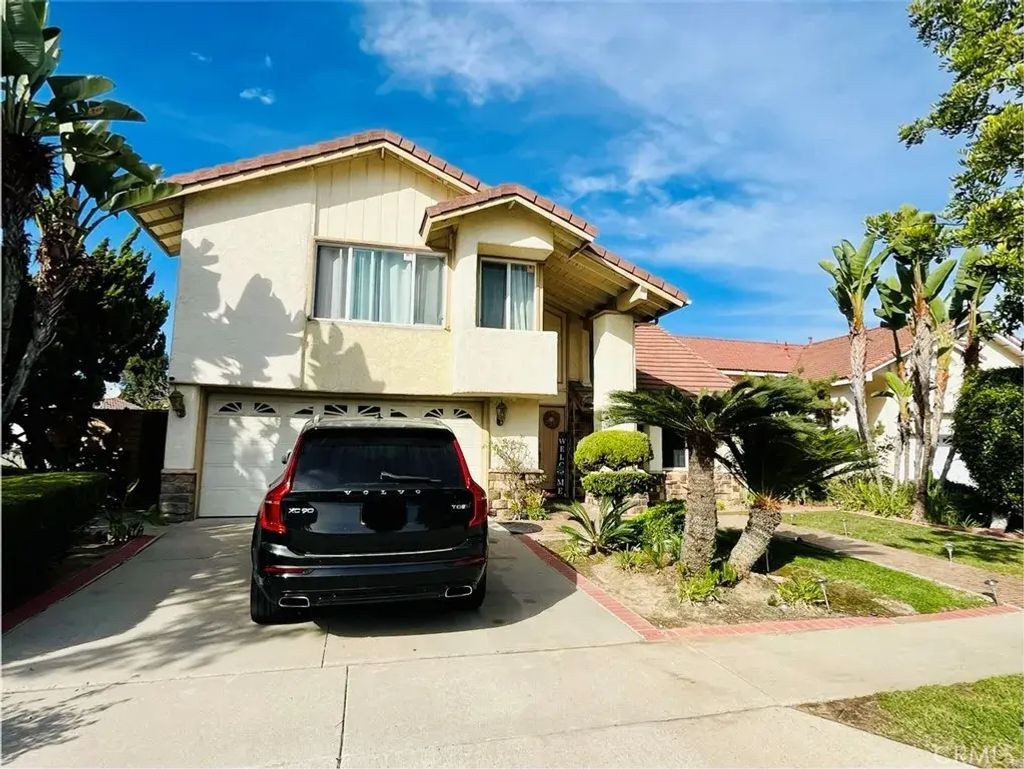 12711 Castleford, Cerritos
