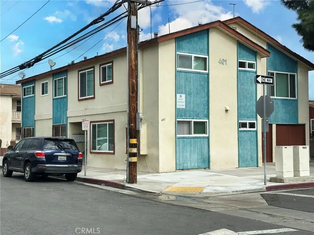 401 E 55th, Long Beach