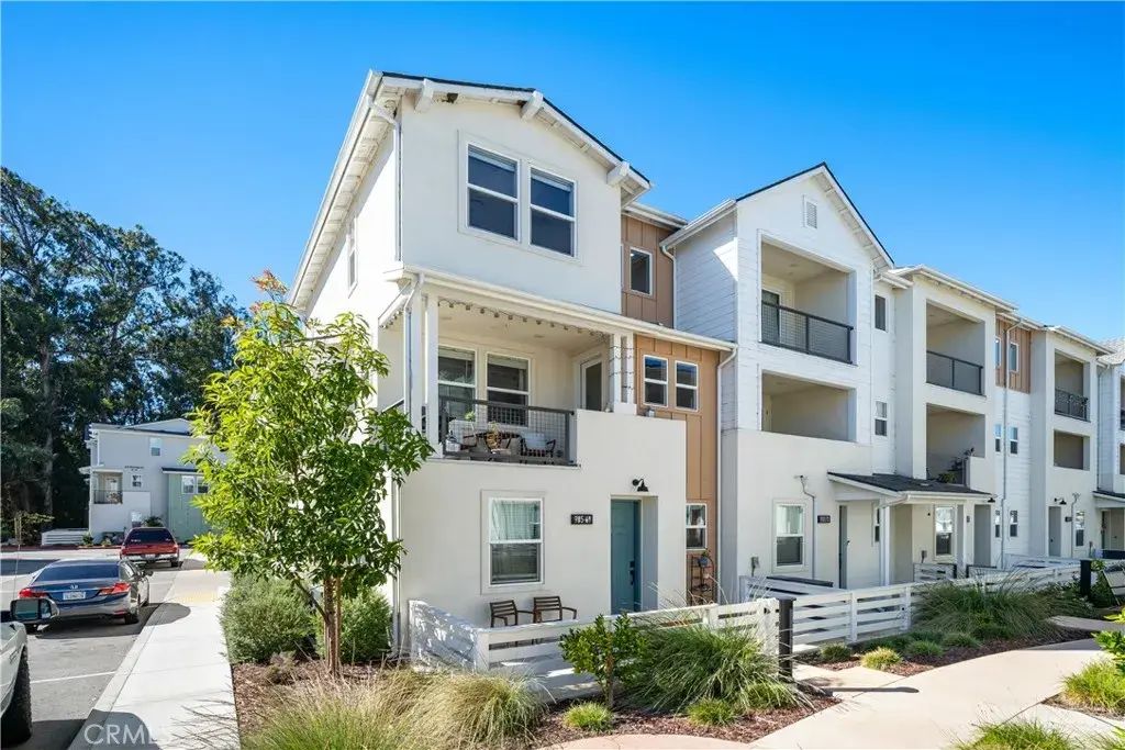 905 Madonna 69, San Luis Obispo